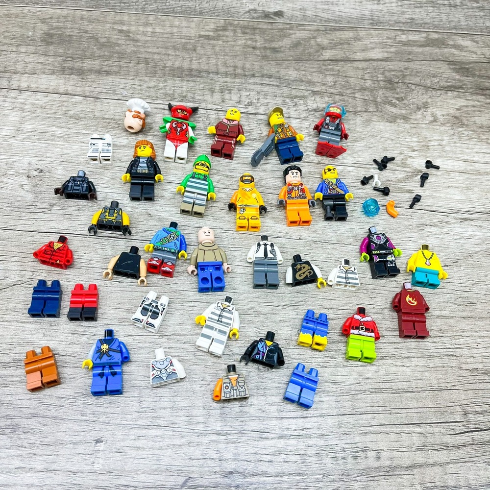 LEGO Minifigures and Parts Lot Assorted Characters Torsos Legs Accessories